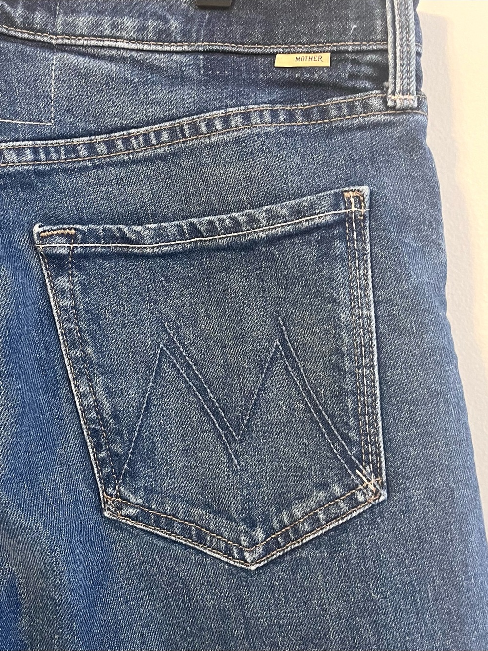 MOTHER Women’s Lil Tomcat Roller Skimp Jeans Size 28 Wide-Leg Button Fly - Picture 8 of 13